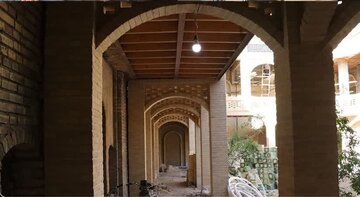 بهره‌برداری از خانه تاریخی رودکی سمنان تا هفته دولت