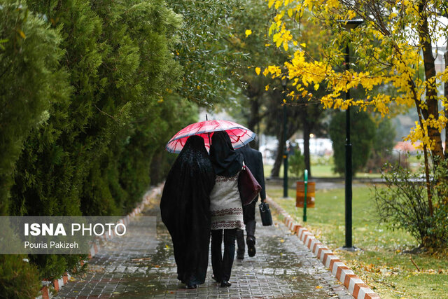 رخ‌نمایی پاییز با اولین بارش باران در چهارمحال و بختیاری