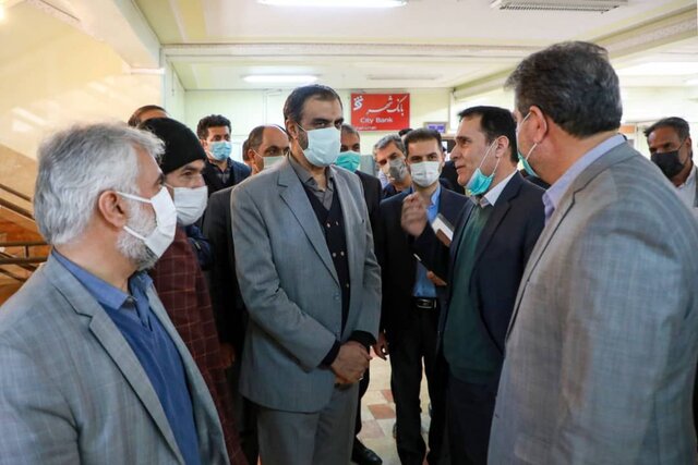 بازدید سرزده استاندار از شهرداری شهرکرد