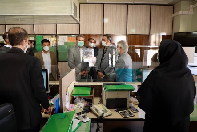 بازدید سرزده استاندار از شهرداری شهرکرد