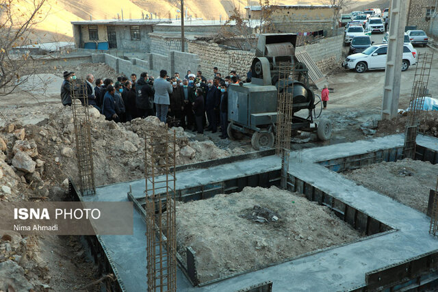 حضور استاندار چهارمحال و بختیاری در مناطق زلزلهزده کوهرنگ