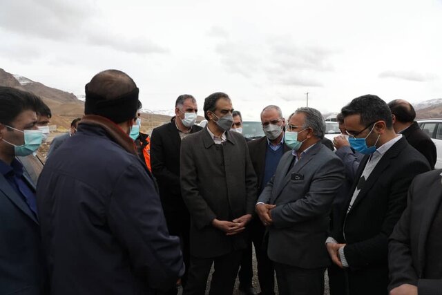 بازدید استاندار از پروژههای نیمهتمام در شهرستان کیار