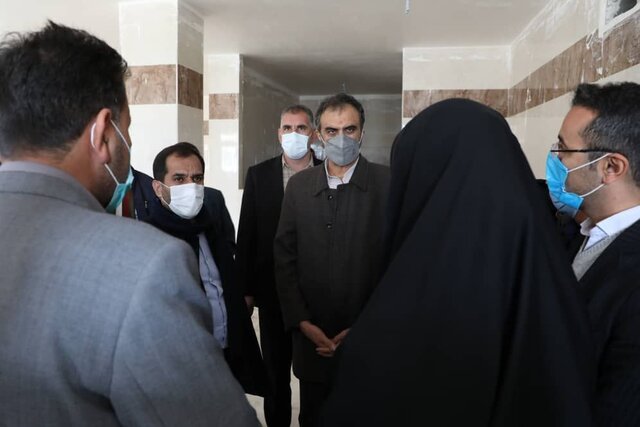 بازدید استاندار از پروژههای نیمهتمام در شهرستان کیار