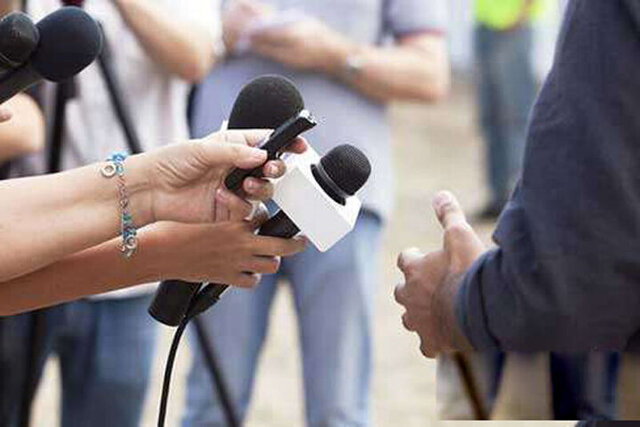 مدیران فراری از خبرنگار/ طی کردن هفتخوان رستم برای مصاحبه با برخی مدیران نیاز است مدیران فراری از خبرنگار/ طی کردن هفتخوان رستم برای مصاحبه با برخی مدیران نیاز است