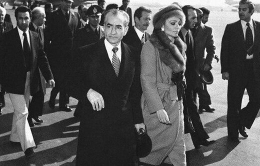 وارونه جلوه دادن واقعیات دوران پهلوی توسط زخم‌خوردگان از انقلاب اسلامی