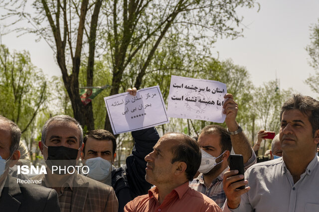 وزارت نیرو برای اجرای پروژههای آبی برنامه مدون داشته باشد