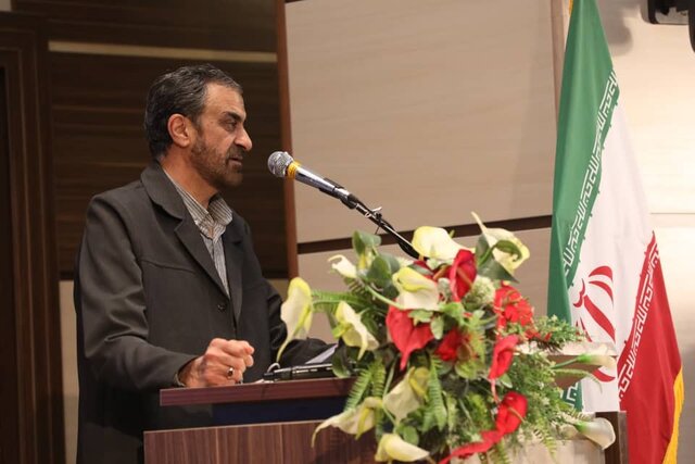 برای رفع موانع تولید مصمم هستیم 