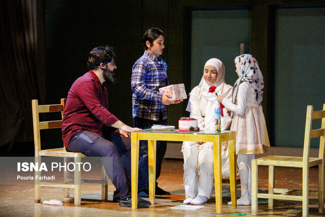 علاقمند شدن شهروندان چهارمحال و بختیاری به هنر تئاتر