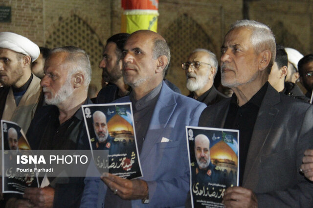 تجمع مردم شهرکرد در محکومیت حمله به کنسولگری ایران در سوریه