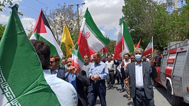 راهپیمایی جمعه‌های خشم در حمایت از مردم مظلوم غزه در شهرکرد برگزار شد