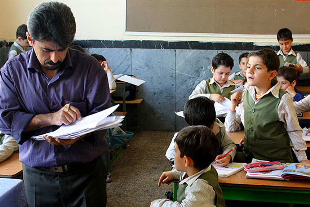 آموزش‌های تربیتی والدین در زنجان براساس مراحل رشد دانش‌آموزان طراحی می‌شود