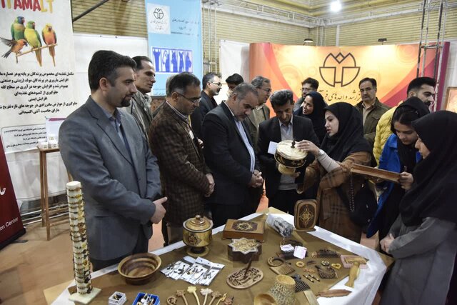 بیست و پنجمین نمایشگاه دستاوردهای پژوهش، فناوری و فن بازار چهارمحالوبختیاری افتتاح شد