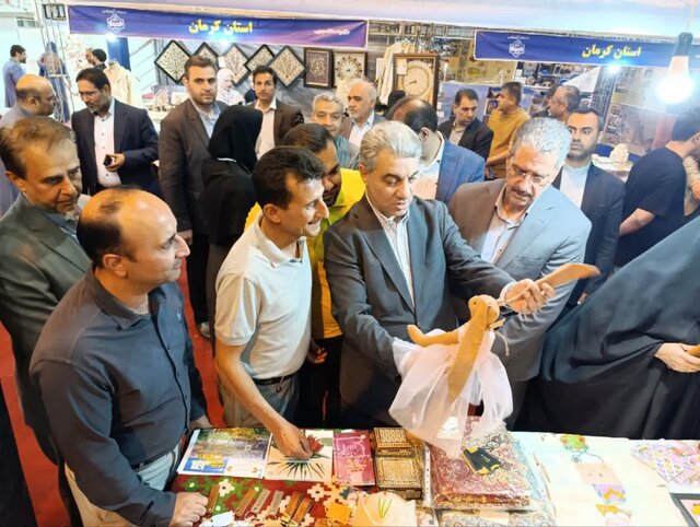 کسب رتبه برتر دانشگاه ملی مهارت چهارمحال و بختیاری در جشنواره آیینهای نوروزی