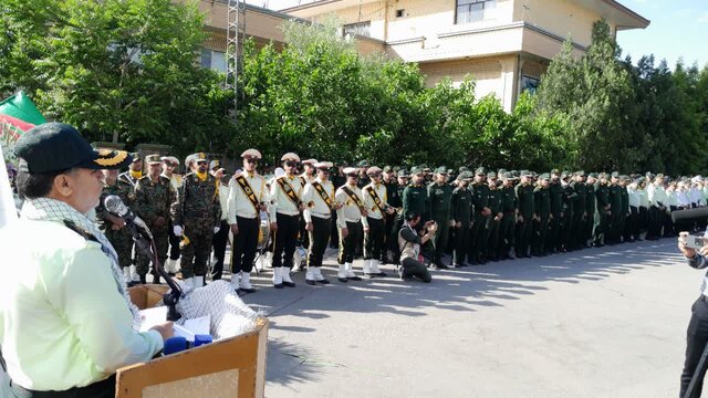 پیکر شهید مدافع امنیت «علی سعیدی» در شهرکرد تشییع شد