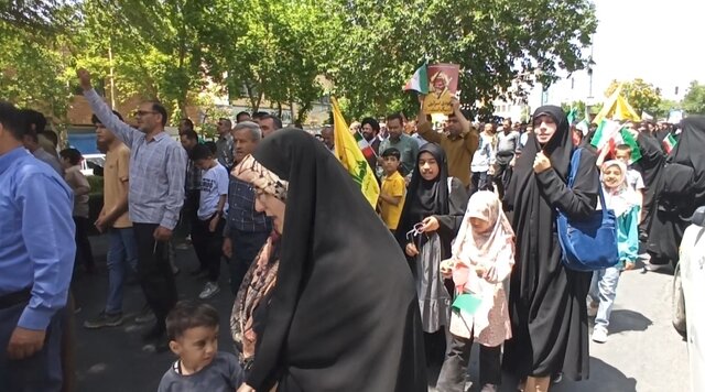 مردم شهرکرد حملات رژیم صهیونسیتی به نقاطی از کشور را محکوم کردند