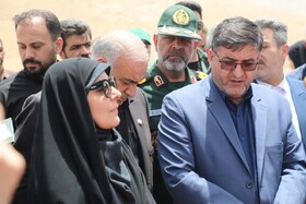 انجام عملیات ریل‌گذاری منجر به توسعه صنعت چهارمحال و بختیاری می‌شود