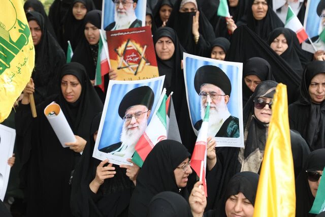 راهپیمایی «جمعه‌های خشم و نصر» در شهرکرد