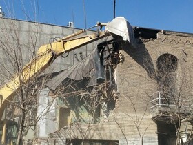 تخریب خانه‌های ساخته شده یوتیوبی در شهرستان لردگان