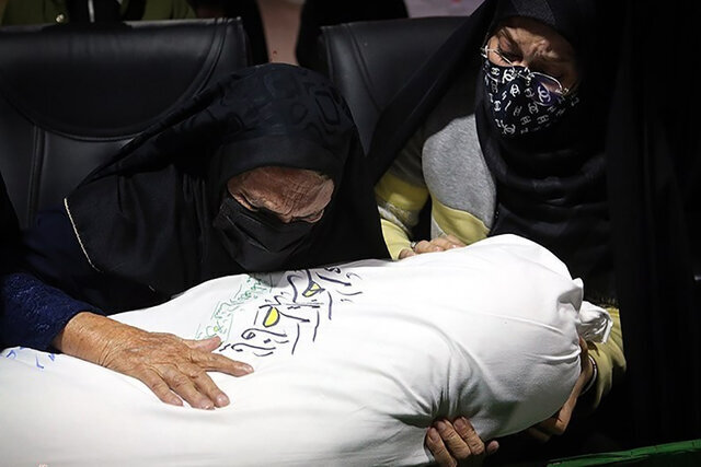 مادر شهید «مجید بیاتی اشکفتکی» آسمانی شد