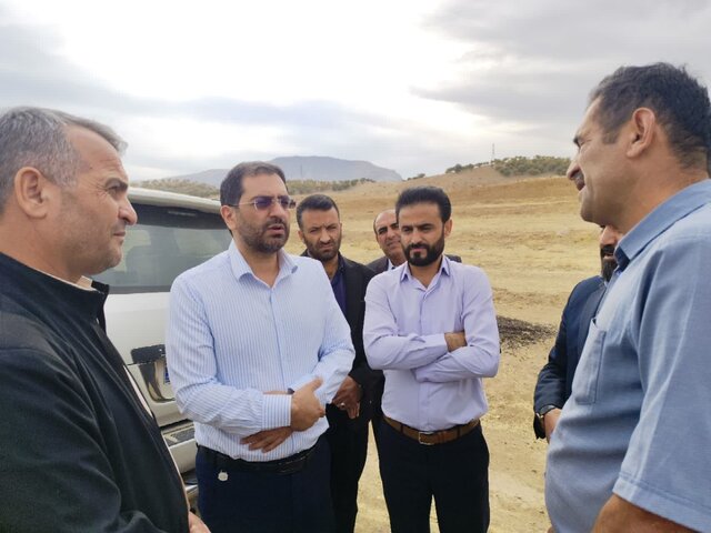 سرعت اجرای پروژه‌های راه در لردگان شتاب می‌گیرد