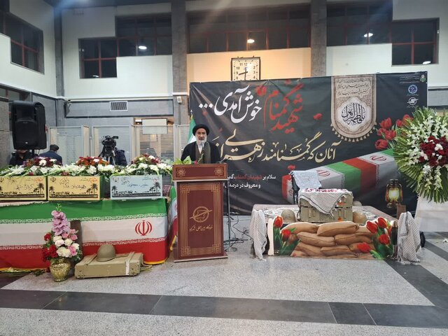 نماینده ولی‌فقیه در چهارمحال و بختیاری: ملت ایران در جست‌وجوی شرافت و عبودیت است