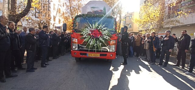 تشییع آلالههای بهشتی روی دستان مردم بام ایران