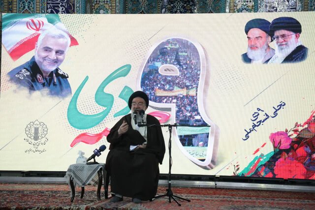 آیت‌الله خاتمی: هدف دشمن تضعیف اسلام است