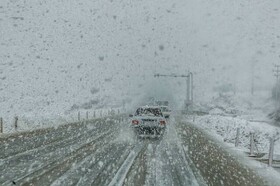 آغاز بارش برف در محورهای کوهستانی چهارمحال و بختیاری 