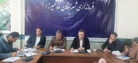 اقدامات لازم را برای رفع مشکلات کارگران و کارفرمایان انجام دهیم