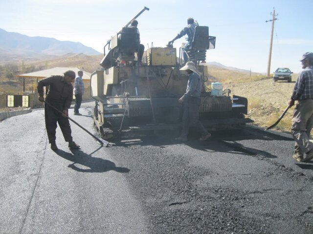 تخصیص ۵۱ تن قیر رایگان برای بهسازی معابر شهر بن