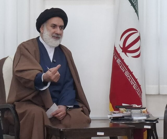 تاکید نماینده ولی‌فقیه در چهارمحال و بختیاری بر انجام کار تبیینی از سوی رسانه‌ها