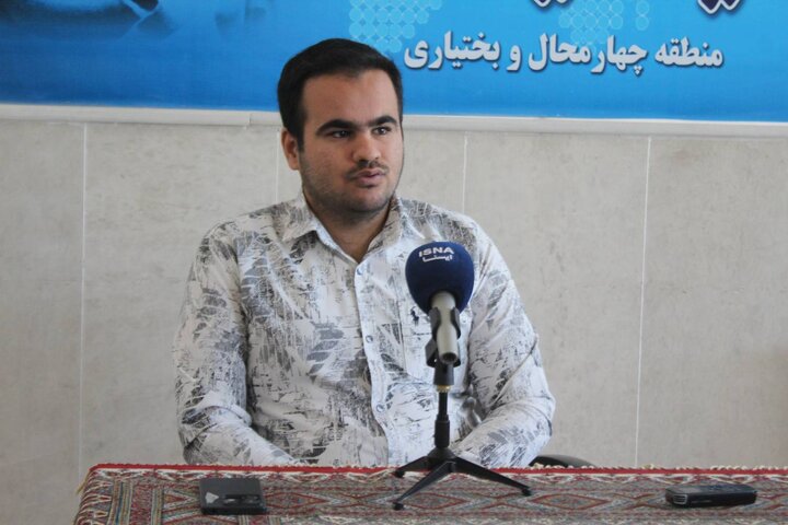 معلم؛ نور روشن راه فردا