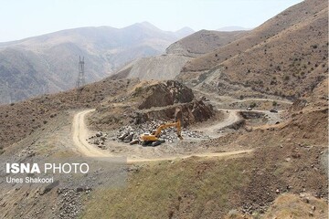 عملیات راهسازی در صعب‌العبورترین نقاط چهارمحال و بختیاری