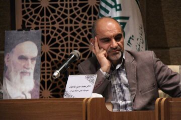عضو هیات علمی دانشگاه شهرکرد: رهبر شهید بر ایجاد دانشگاه اسلامی تاکید داشتند