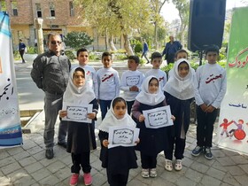 ایستگاه نقاشی برای دانش آموزان استثنایی در تبریز برگزار شد