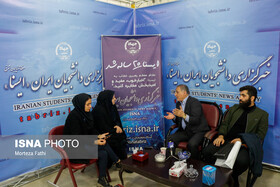 غرفه ایسنا در سومین روز از نمایشگاه مطبوعات و خبرگزاری‌های آذربایجان شرقی