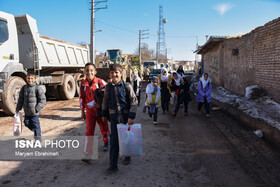 چند قدم تا آبادی در روستای زلزله زده «ورنکش» 