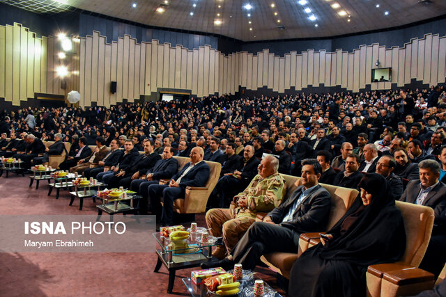 تصاویری از همایش پویایی و نشاط اجتماعی در تبریز همایش پویایی و نشاط اجتماعی در تبریز برگزار شد