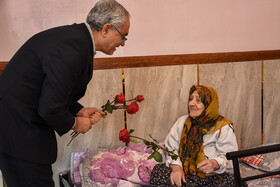 مادرانی که نباید فراموش شوند