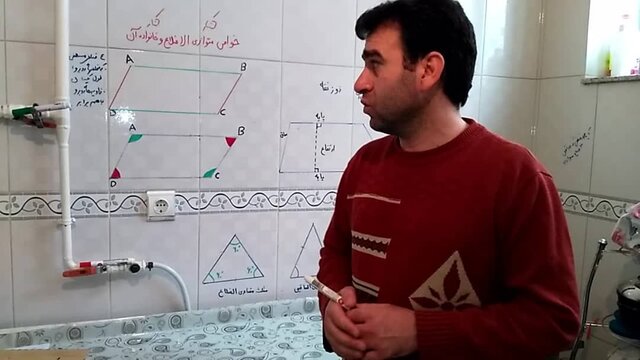 از تدریس بر روی یخچال تا آموزش خانه به خانه یک معلم در آذربایجان‌شرقی