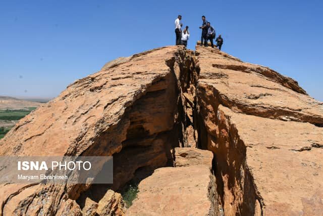 نابودی منابع طبیعی آذرشهر به بهانه استخراج سنگ