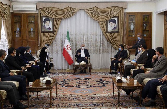 ارتباط مستقیم و مستمر با مردم از مهمترین وظایف ذاتی مدیران است ارتباط مستقیم و مستمر با مردم از مهمترین وظایف ذاتی مدیران است