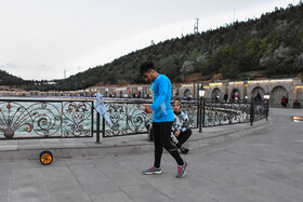 در ارتفاع ۱۵۰۰ متری در مسیر پیاده‌روی این کوه یک مکان بزرگ برای علاقه‌مندان به ورزش و پیاده‌روی گروهی و خانوادگی طراحی شده است که مهم‌ترین المان آن دریاچه مصنوعی و زیبای داغ گُلی است.