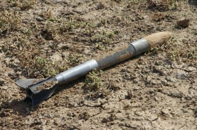 صدور دستور قضایی برای تعیین مسیر برخورد راکت به اراضی روستای «خلف بیگلو» در آذربایجانشرقی صدور دستور قضایی برای تعیین مسیر برخورد راکت به اراضی روستای «خلف بیگلو» در آذربایجانشرقی