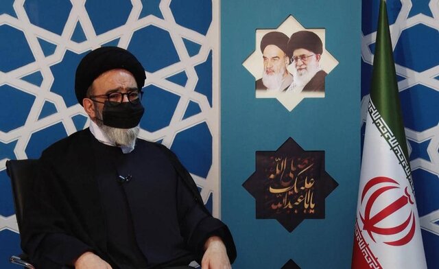 سبک زندگی معیوبِ غربی نباید در ایران اعمال نفوذ کند سبک زندگی معیوبِ غربی نباید در ایران اعمال نفوذ کند
