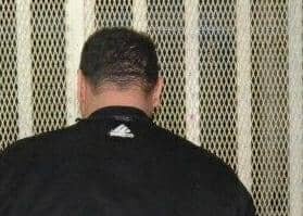 دستگیری یکی از اراذل و اوباش خطرناک در تبریز دستگیری یکی از اراذل و اوباش خطرناک در تبریز