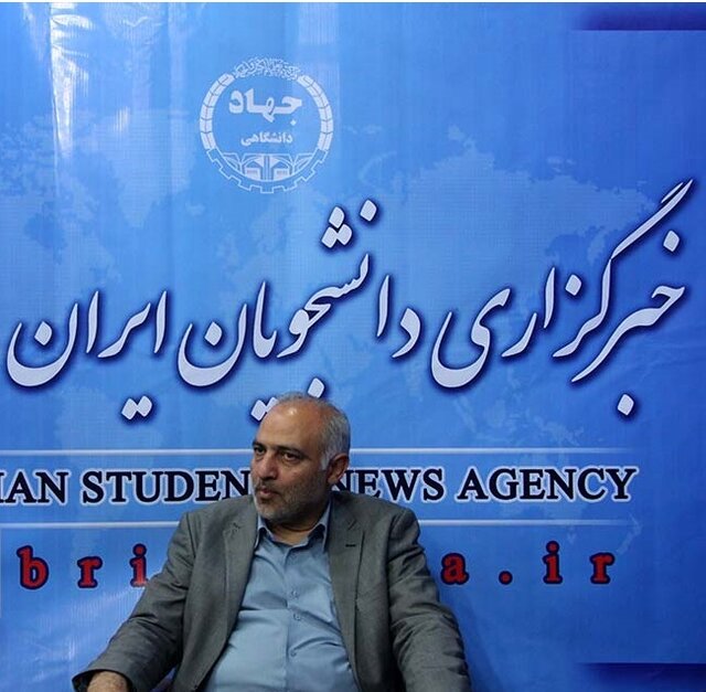 عضو پذیری رایگان در کتابخانه‌های آذربایجان شرقی برای شهروندان به مناسبت هفته‌ی کتاب

