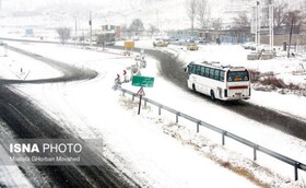 مشکل خاصی در تردد محورهای آذربایجان‌شرقی وجود ندارد/ هشدار در مورد لغزندگی جاده‌ها