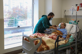 سفیدپوشانی که هر شبشان یلداست