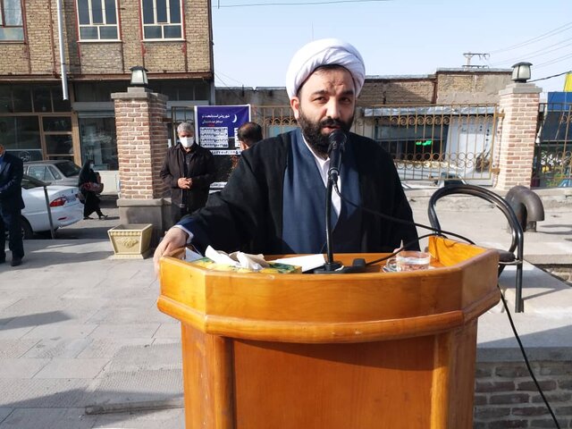 حضور حداکثری مردم در پای صندوق‌های رای ضروری است